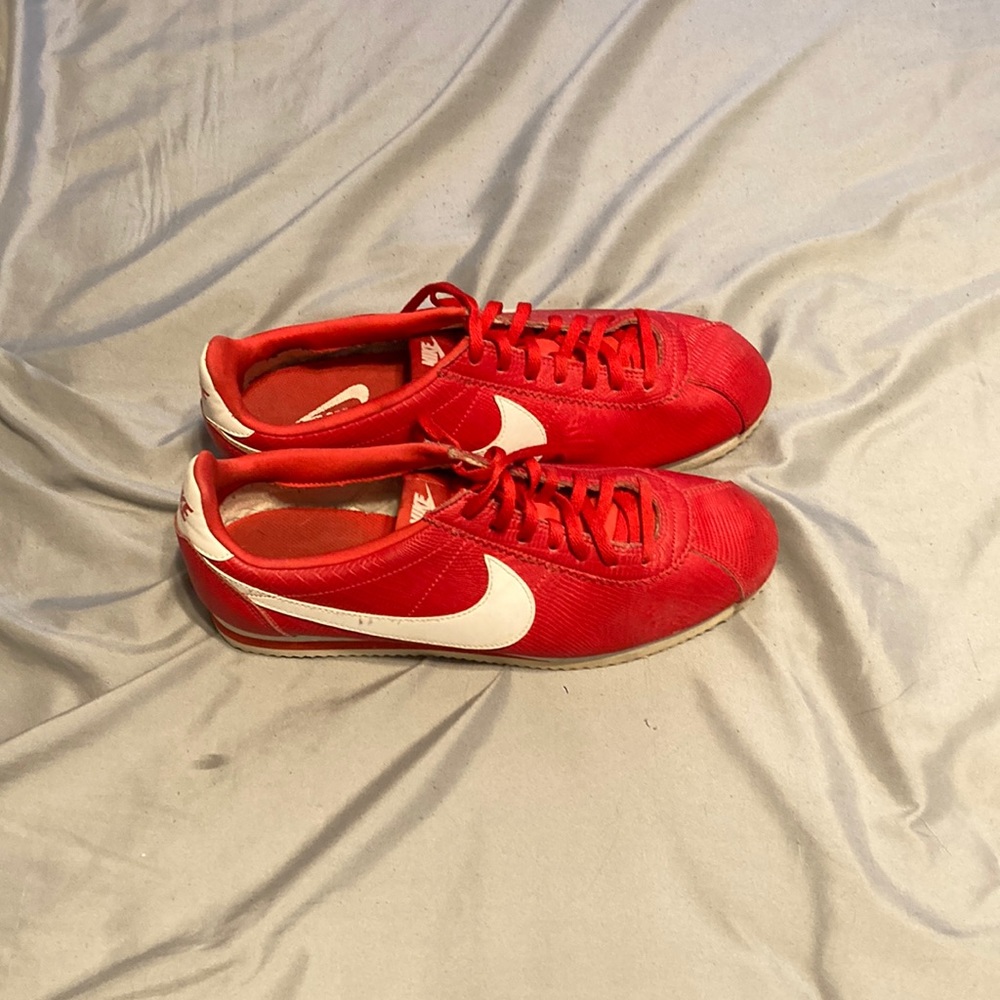 *RARE* Vintage Nike Cortez Red Snakeskin 2014